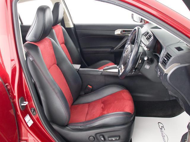 ＣＴ ＣＴ２００ｈ　クールツーリングスタイル　（禁煙車）（特別仕様）（サンルーフ）（ルーフブラック）（Ｆスポーツグリル）（専用ハーフレザー）（ＳＤナビ）（レーダークルーズ）（衝突軽減）（クリアランスソナー）（ＬＥＤヘッドライト）（シートヒーター）（28枚目）