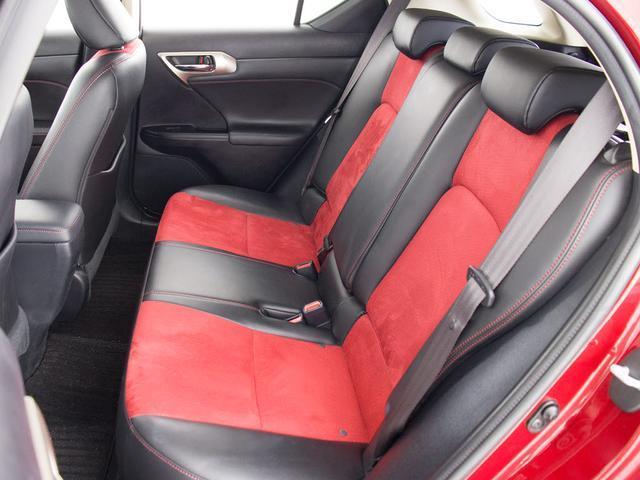ＣＴ ＣＴ２００ｈ　クールツーリングスタイル　（禁煙車）（特別仕様）（サンルーフ）（ルーフブラック）（Ｆスポーツグリル）（専用ハーフレザー）（ＳＤナビ）（レーダークルーズ）（衝突軽減）（クリアランスソナー）（ＬＥＤヘッドライト）（シートヒーター）（31枚目）