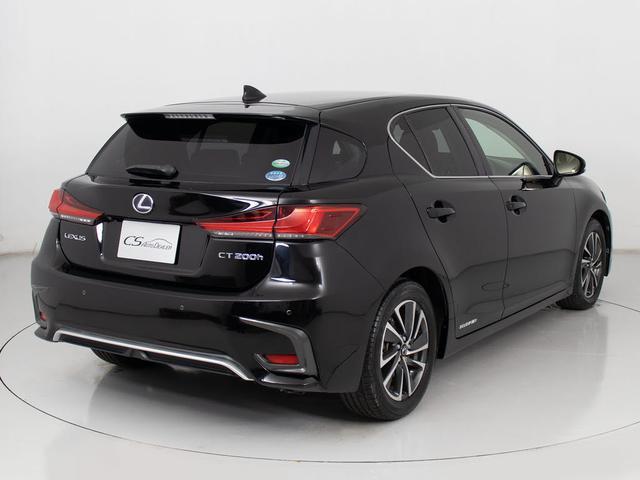 ＣＴ ＣＴ２００ｈ　バージョンＣ　（禁煙車）（最終後期型）（点検記録簿１３枚）（全画面ＳＤナビ）（レクサスセーフティシステム＋）（レーダークルーズ）（プリクラッシュ）（クリアランスソナー）（シートヒーター）（ハーフレザーシート）（17枚目）