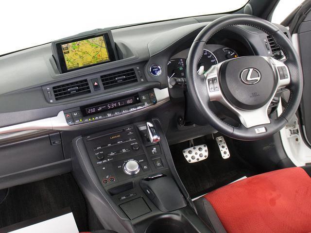 ＣＴ ＣＴ２００ｈ　Ｆスポーツ　（禁煙車）（ワンオーナー）（点検整備記録簿１２枚）（モデリスタエアロ）（４本出しマフラー）（シートヒーター）（ＬＥＤヘッドライト）（１７インチＡＷ）（オートクルーズコントロール）（ＨＤＤマルチナビ）（29枚目）
