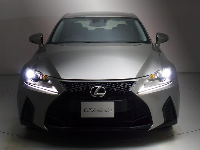 ＩＳ ＩＳ３００ｈ　バージョンＬ　（禁煙車）（整備点検記録簿２２枚）（新品スピンドル）（レーダークルーズ）（プリクラッシュ）（クリアランスソナー）（連眼ＬＥＤ）（エアシート）（シートヒーター）（黒本革）（ＳＤナビ）（バックカメラ）（19枚目）