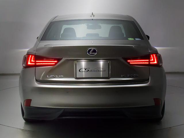 ＩＳ ＩＳ３００ｈ　バージョンＬ　（禁煙車）（整備点検記録簿２２枚）（新品スピンドル）（レーダークルーズ）（プリクラッシュ）（クリアランスソナー）（連眼ＬＥＤ）（エアシート）（シートヒーター）（黒本革）（ＳＤナビ）（バックカメラ）（20枚目）