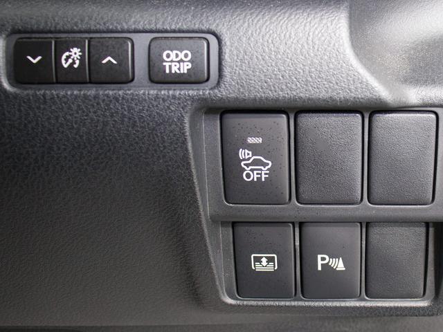 ＩＳ ＩＳ３００ｈ　バージョンＬ　（禁煙車）（整備点検記録簿２２枚）（新品スピンドル）（レーダークルーズ）（プリクラッシュ）（クリアランスソナー）（連眼ＬＥＤ）（エアシート）（シートヒーター）（黒本革）（ＳＤナビ）（バックカメラ）（30枚目）
