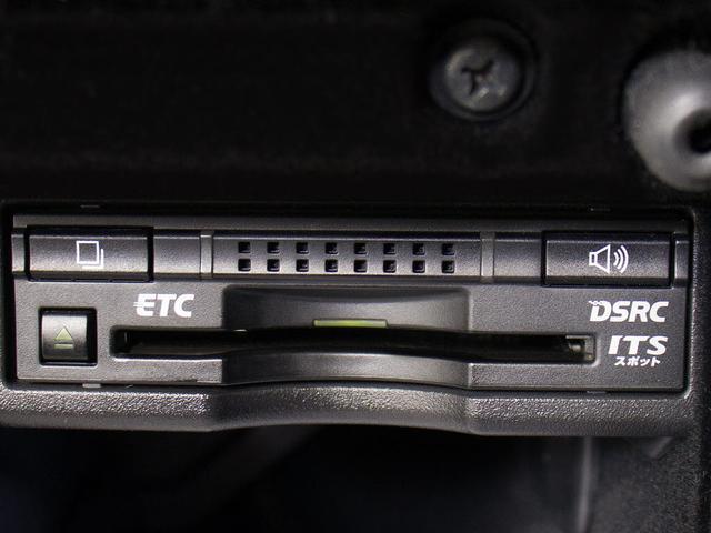 ＩＳ ＩＳ３００ｈ　バージョンＬ　（禁煙車）（整備点検記録簿２２枚）（新品スピンドル）（レーダークルーズ）（プリクラッシュ）（クリアランスソナー）（連眼ＬＥＤ）（エアシート）（シートヒーター）（黒本革）（ＳＤナビ）（バックカメラ）（36枚目）