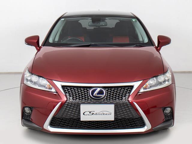 ＣＴ ＣＴ２００ｈ　バージョンＣ　（禁煙車）（スピンドルバンパーカスタム）（ルーフブラック）（シートヒーター）（オートクルーズコントロール）（ＨＤＤナビ）（ブラック＆レッドファブリックシート）（Ｂｌｕｅｔｏｏｔｈ）（バックモニター）（11枚目）