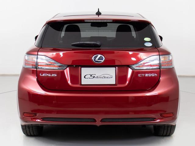 ＣＴ ＣＴ２００ｈ　バージョンＣ　（禁煙車）（スピンドルバンパーカスタム）（ルーフブラック）（シートヒーター）（オートクルーズコントロール）（ＨＤＤナビ）（ブラック＆レッドファブリックシート）（Ｂｌｕｅｔｏｏｔｈ）（バックモニター）（15枚目）