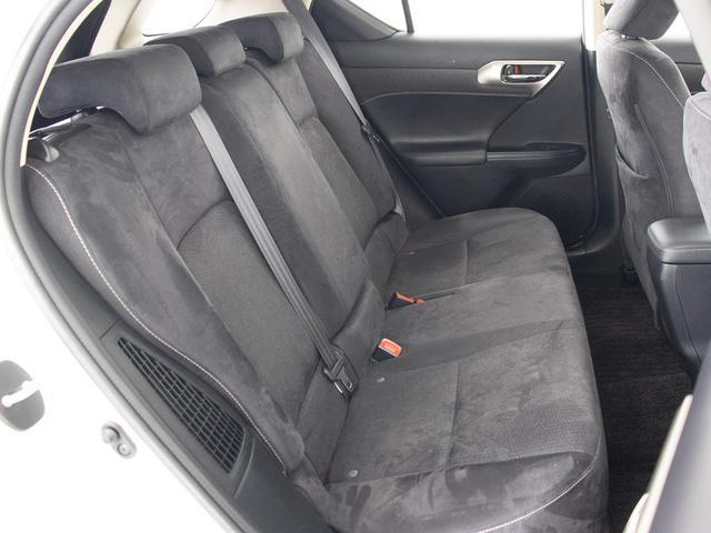 CT CT200h バージョンC (禁煙車)(後期型)(SDマルチナビ)(シートヒーター)(パワーシート)(ブラックファブリック)(LEDヘッドライト)(オートクルーズコントロール)(Bluetooth)(バックモニター)(フルセグ)(28枚目)