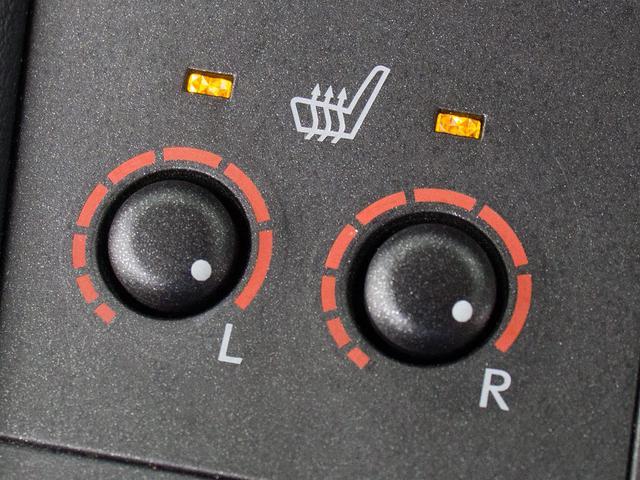 CT CT200h バージョンC (最終後期)(全画面SDナビ)(サンルーフ)(セーフティシステム+)(レーダークルーズ)(衝突軽減)(クリアランスソナー)(LEDヘッドライト)(ハーフレザー)(シートヒーター)(17インチAW)(8枚目)