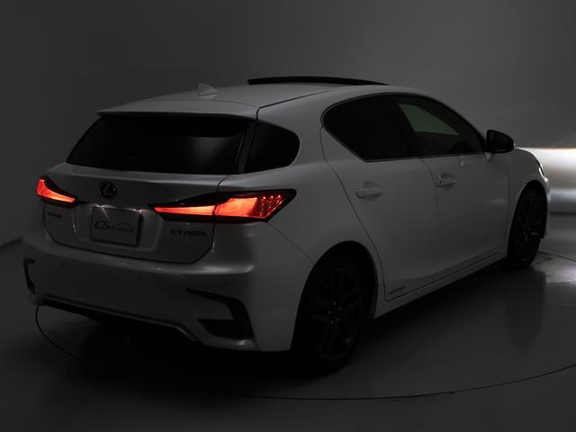 CT CT200h バージョンC (最終後期)(全画面SDナビ)(サンルーフ)(セーフティシステム+)(レーダークルーズ)(衝突軽減)(クリアランスソナー)(LEDヘッドライト)(ハーフレザー)(シートヒーター)(17インチAW)(21枚目)