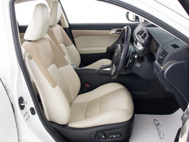 CT CT200h バージョンC (最終後期)(全画面SDナビ)(サンルーフ)(セーフティシステム+)(レーダークルーズ)(衝突軽減)(クリアランスソナー)(LEDヘッドライト)(ハーフレザー)(シートヒーター)(17インチAW)(31枚目)