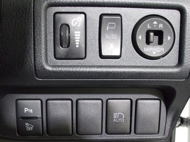 CT CT200h バージョンC (最終後期)(全画面SDナビ)(サンルーフ)(セーフティシステム+)(レーダークルーズ)(衝突軽減)(クリアランスソナー)(LEDヘッドライト)(ハーフレザー)(シートヒーター)(17インチAW)(37枚目)