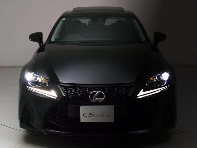 ＩＳ ＩＳ３００ｈ　バージョンＬ　（新品１９インチアルミ）（禁煙車）（サンルーフ）（スピンドルエアロ）（プリクラッシュ）（レーダークルーズ）（ＢＳＭ）（クリアランスソナー）（ＬＥＤヘッドライト）（黒本革）（エアシート）（シートヒーター（21枚目）