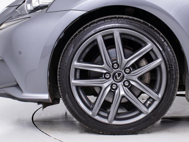 IS IS300h Fスポーツ (禁煙車)(整備点検記録簿10枚)(サンルーフ)(Fスポーツ専用赤本革)(シートヒーター)(エアシート)(クリアランスソナー)(連眼LEDライト)(オートクルーズ)(SDナビ)(Bluetooth)(20枚目)