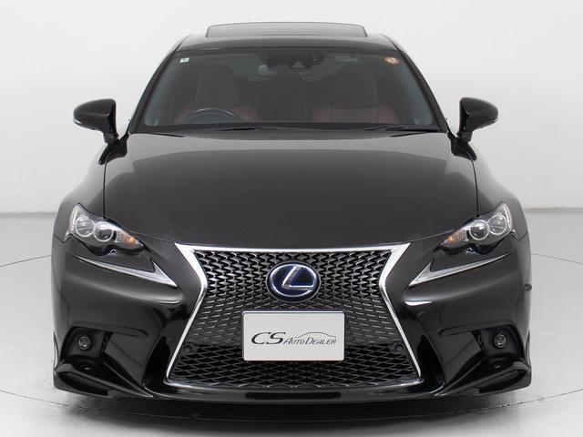 IS IS300h Fスポーツ (禁煙車)(点検記録簿8枚)(サンルーフ)(マークレビンソン)(フルエアロ)(4本出しマフラー)(トランクスポイラー)(レーダークルーズ)(プリクラッシュ)(LDA)(BSM)(クリアランスソナー)(13枚目)