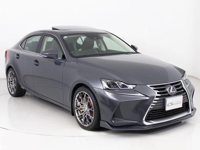 IS IS300h バージョンL (BMW純正ドラバイトグレー)(サンルーフ)(整備記録簿9枚)(HRE製18インチアルミホイール)(全画面SDナビ)(BLITZ製車高調)(セーフティシステム+)(本革)(18枚目)