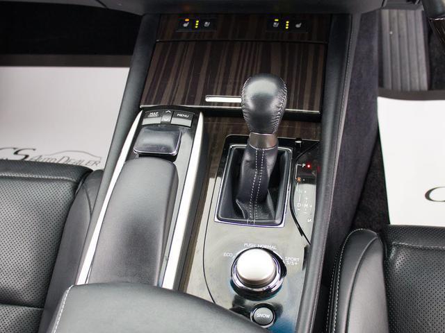 GS GS350 バージョンL (新品スピンドル)(プリクラッシュ)(レーダークルーズ)(連眼LEDヘッドライト)(パワートランク)(クリアランスソナー)(黒本革)(エアシート)(シートヒーター)(バックカメラ)(HDDナビ)(18枚目)