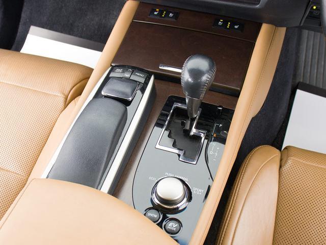GS GS450h バージョンL (モデリスタフルエアロカスタム)(ナイトビュー)(ドライバーモニター)(プリクラッシュ)(レーダークルーズ)(障害物センサー)(茶本革)(後席コントロールパネル)(冷暖房シート)(LEDヘッドライト)(31枚目)