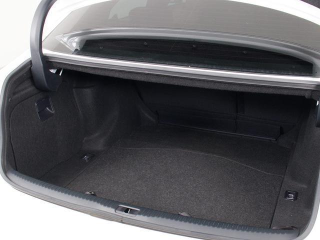 IS IS300h Fスポーツ (禁煙車)(レーダークルーズ)(プリクラッシュ)(クリアランスソナー)(BSM)(茶本革)(シートヒーター)(エアシート)(シートメモリー)(パワーシート)(LEDヘッドライト)(SDマルチナビ)(23枚目)