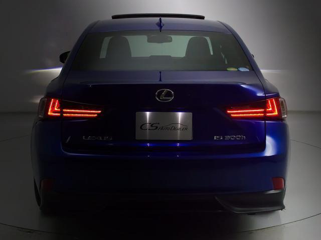 ★テールスモークやＬＥＤ加工、マフラー、ルーフスポイラー、エアロパーツなど取り付け承ります！