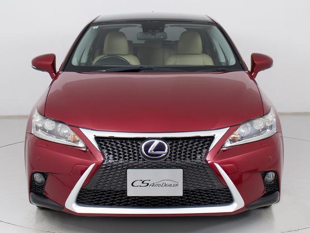 禁煙車です！室内は嫌なニオイも無く、すごく綺麗な状態です！タバコのニオイが苦手なお客様必見です！快適にご乗車頂けます！！