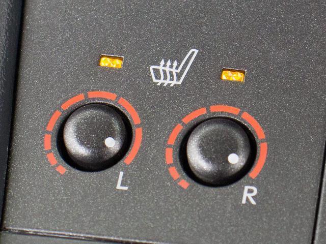 ＣＴ ＣＴ２００ｈ　バージョンＣ　（禁煙車）（記録簿８枚）（最終後期型）（全画面ＳＤナビ）（レーダークルーズ）（プリクラッシュ）（クリアランスソナー）（ＬＥＤヘッドライト）（黒合皮シート）（シートヒーター）（Ｂｌｕｅｔｏｏｔｈ）（9枚目）