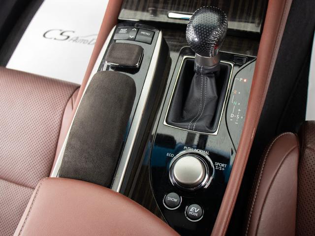 ＧＳ ＧＳ３００ｈ　Ｆスポーツ　（禁煙車）（整備点検記録簿７枚）（パワートランク）（赤本革シート）（シートヒーター）（エアシート）（ＬＥＤヘッドライト）（１９インチアルミホイール）（バックモニター）（Ｂｌｕｅｔｏｏｔｈ）（フルセグ）（38枚目）