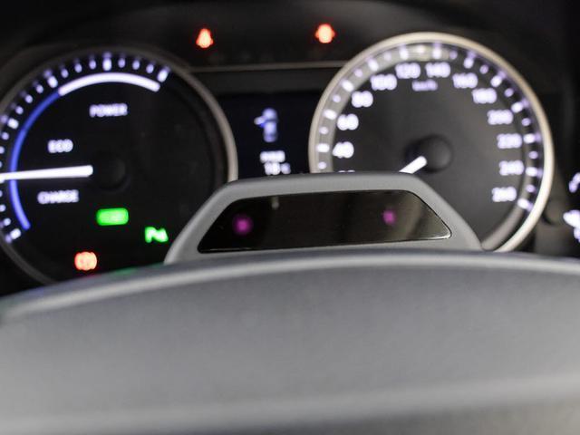 ドライバーモニター付！ステアリングに搭載したカメラと画像処理コンピュータを用いて運転者の顔の向きを検知し、運転者が正面を向いていない状態で衝突の可能性が高いと判断した場合に、警報を発するシステム！