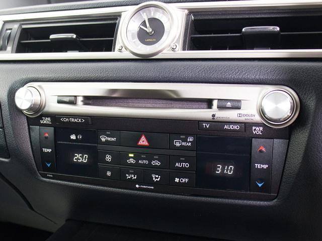 ＣＤはもちろんの事、ＤＶＤ再生も可能です。フルセグ地デジにも対応しさらにＢｌｕｅｔｏｏｔｈにも対応しております