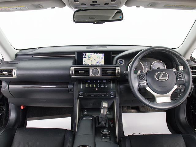 IS IS300h バージョンL (新品19インチアルミ)(禁煙車)(サンルーフ)(スピンドルエアロ)(プリクラッシュ)(レーダークルーズ)(BSM)(クリアランスソナー)(LEDヘッドライト)(黒本革)(エアシート)(シートヒーター(27枚目)