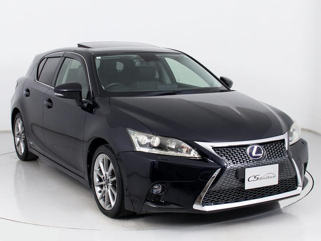 CT CT200h クリエイティブ テキスタイルインテリア (サンルーフ)(新品スピンドルエアロ)(ガナドール製マフラー)(L-TEXシート)(連眼LEDライト)(シートヒーター)(クルーズコントロール)(Bluetooth)(シートメモリー)(パワーシート)(17枚目)