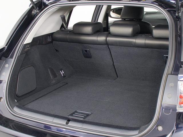 CT CT200h クリエイティブ テキスタイルインテリア (サンルーフ)(新品スピンドルエアロ)(ガナドール製マフラー)(L-TEXシート)(連眼LEDライト)(シートヒーター)(クルーズコントロール)(Bluetooth)(シートメモリー)(パワーシート)(20枚目)