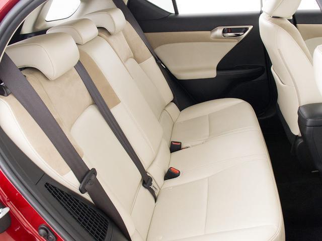 ファブリック×Ｌ−ＴＥＸシート！！お好みはいかがですか？当社では、お好みの色で新品本革シートを作成することもできます！！