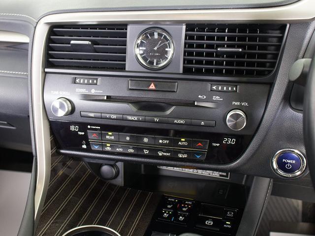 ＲＸ ＲＸ４５０ｈＬ　（禁煙車）（サンルーフ）（点検記録簿１７枚）（４ＷＤ）（７人乗り）（ロングモデル）（リアエンター）（パノラミックビュー）（置くだけ充電）（ＢＳＭ）（ＨＵＤ）（セーフティシステム＋）（パワートランク）（46枚目）