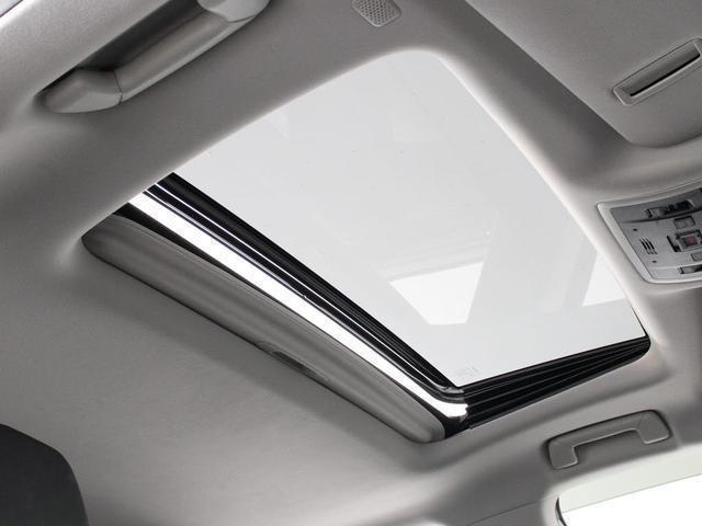 RX RX450hL (禁煙車)(サンルーフ)(7人乗り)(リアエンター)(4WD)(レクサスセーフティシステム+)(パノラミックビュー)(BSM)(HUD)(プリクラッシュ)(レーダークルーズ)(黒本革)(冷暖房シート)(7枚目)