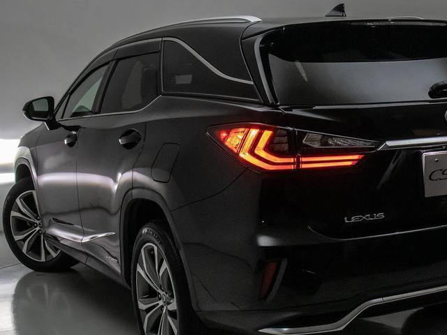 RX RX450hL (禁煙車)(サンルーフ)(7人乗り)(リアエンター)(4WD)(レクサスセーフティシステム+)(パノラミックビュー)(BSM)(HUD)(プリクラッシュ)(レーダークルーズ)(黒本革)(冷暖房シート)(24枚目)