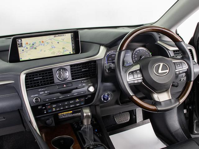 RX RX450hL (禁煙車)(サンルーフ)(7人乗り)(リアエンター)(4WD)(レクサスセーフティシステム+)(パノラミックビュー)(BSM)(HUD)(プリクラッシュ)(レーダークルーズ)(黒本革)(冷暖房シート)(40枚目)