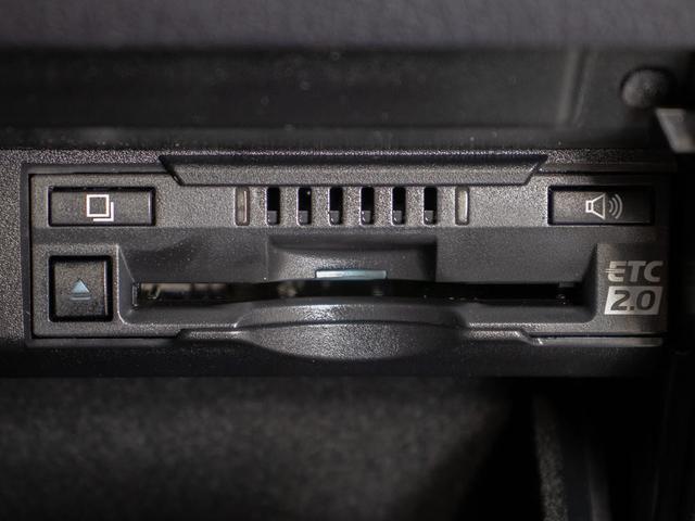 RX RX450hL (禁煙車)(サンルーフ)(7人乗り)(リアエンター)(4WD)(レクサスセーフティシステム+)(パノラミックビュー)(BSM)(HUD)(プリクラッシュ)(レーダークルーズ)(黒本革)(冷暖房シート)(44枚目)