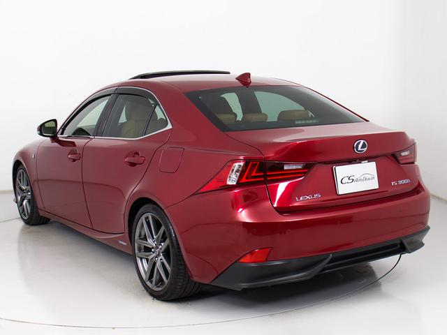 ＩＳ ＩＳ３００ｈ　Ｆスポーツ　（禁煙車）（整備記録簿２２枚）（サンルーフ）（レーダークルーズ）（プリクラッシュ）（ＬＤＡ）（ＢＳＭ）（クリアランスソナー）（茶本革）（シートヒーター）（エアシート）（ＬＥＤヘッドライト）（ＳＤナビ）（17枚目）