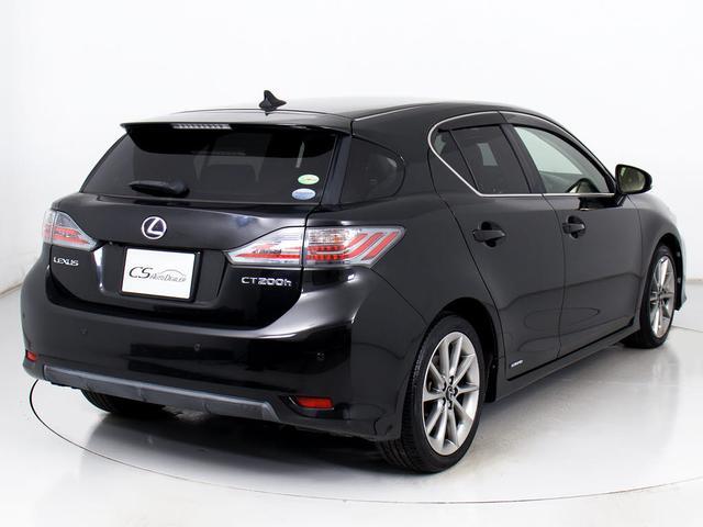 CT CT200h クリエイティブ テキスタイルインテリア (禁煙車)(スピンドルエアロ)(特別仕様車)(クリアランスソナー)(専用L-TEXシート)(LEDヘッドライト)(オートクルーズ)(シートヒーター)(HDDナビ)(バックカメラ)(Bluetooth)(14枚目)