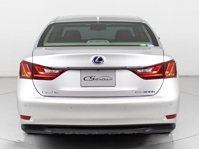 GS GS300h バージョンL (ドライバーモニター)(レーダークルーズ)(プリクラッシュ)(BSM)(クリアランスソナー)(ベージュ本革シート)(シートヒーター)(エアシート)(後席コントロールパネル)(シートメモリー)(16枚目)