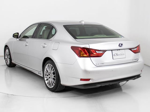 GS GS300h バージョンL (ドライバーモニター)(レーダークルーズ)(プリクラッシュ)(BSM)(クリアランスソナー)(ベージュ本革シート)(シートヒーター)(エアシート)(後席コントロールパネル)(シートメモリー)(17枚目)