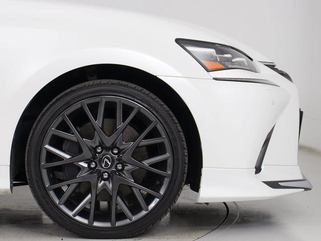 １９インチアルミ！！アルミホイールの変更も可能です！お客様のお好みの１台を作成可能となります！※詳細はスタッフまでお尋ねください。