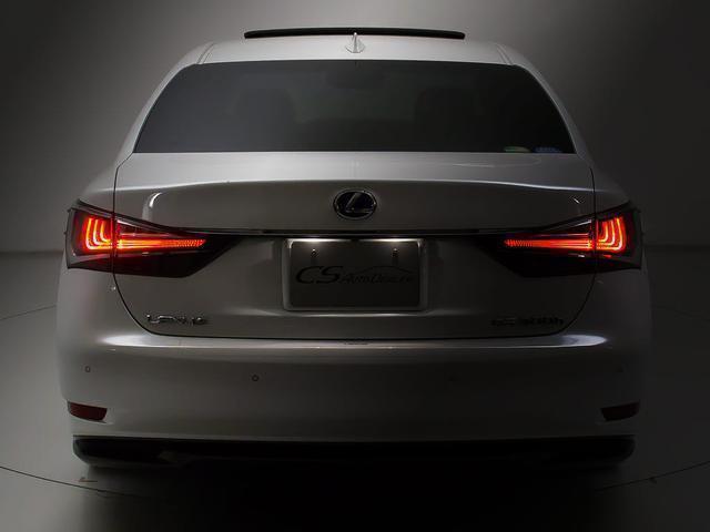 ★テールスモークやＬＥＤ加工、マフラー、ルーフスポイラー、エアロパーツなど取り付け承ります！