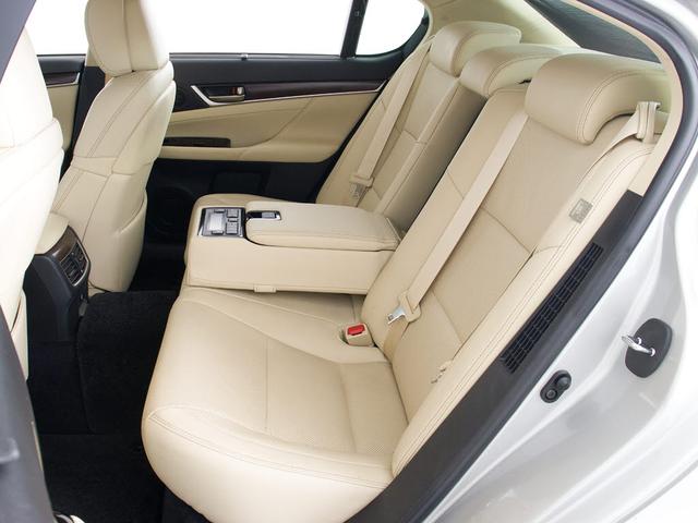 ＧＳ ＧＳ４５０ｈ　バージョンＬ　（禁煙車）（ドライバーモニター）（レーダークルーズ）（プリクラッシュ）（障害物センサー）（パワートランク）（ベージュ本革）（冷暖房シート）（後席コントロールパネル）（オットマン）（ＬＥＤヘッドライト）（29枚目）