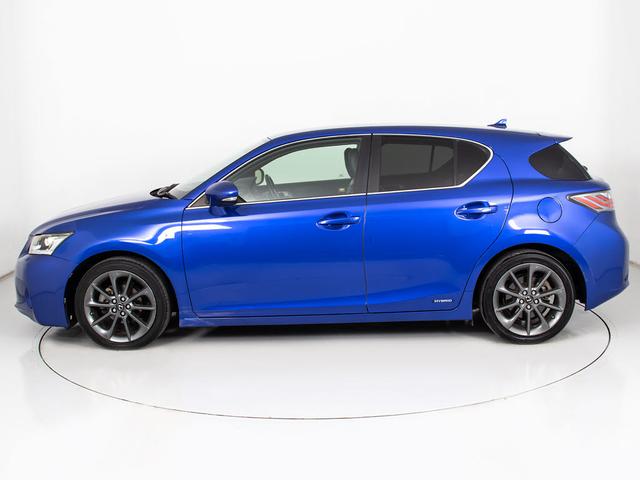 ＣＴ ＣＴ２００ｈ　Ｆスポーツ　（禁煙）（黒本革）（シートヒーター）（シートメモリー）（パワーシート）（ＬＥＤヘッドライト）（１７インチＡＷ）（ＨＤＤマルチナビ）（Ｂｌｕｅｔｏｏｔｈ）（バックモニター）（オートクルーズコントロール）（13枚目）