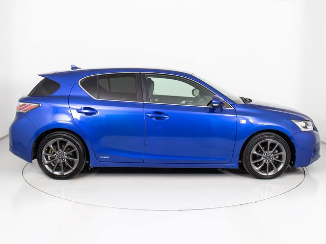 ＣＴ ＣＴ２００ｈ　Ｆスポーツ　（禁煙）（黒本革）（シートヒーター）（シートメモリー）（パワーシート）（ＬＥＤヘッドライト）（１７インチＡＷ）（ＨＤＤマルチナビ）（Ｂｌｕｅｔｏｏｔｈ）（バックモニター）（オートクルーズコントロール）（17枚目）