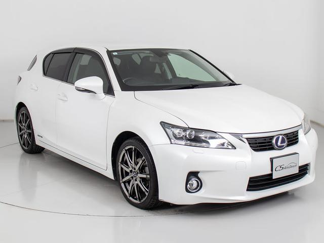 ＣＴ ＣＴ２００ｈ　バージョンＣ　（モデリスタ１８インチアルミホイール）（シートヒーター）（ＬＥＤヘッドライト）（ブラックファブリック）（オートクルーズコントロール）（ＨＤＤマルチナビ）（Ｂｌｕｅｔｏｏｔｈオーディオ）（バックカメラ）（16枚目）