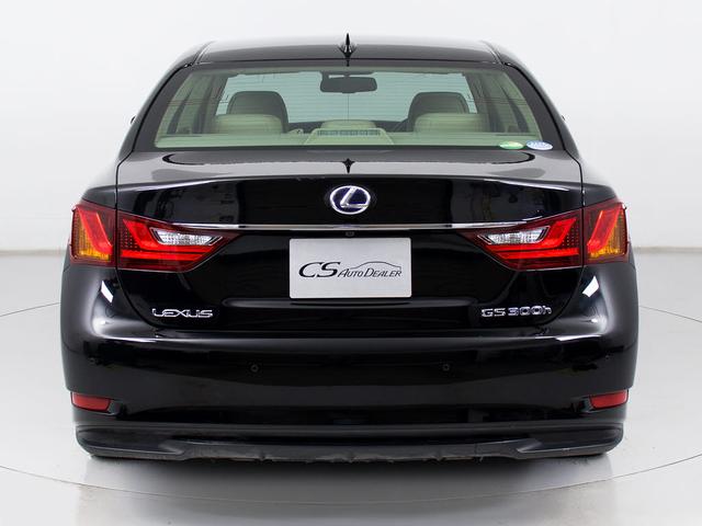 ＧＳ ＧＳ３００ｈ　バージョンＬ　（禁煙）（整備記録簿２４枚）（新品スピンドル）（新品タイヤ）（レーダークルーズ）（プリクラッシュ）（ＢＳＭ）（クリアランスソナー）（ドライバーモニター）（アイボリー本革）（オットマン）（冷暖房シート）（17枚目）