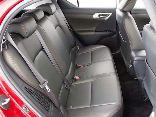 CT CT200h クリエイティブ テキスタイルインテリア (禁煙車)(特別仕様車)(専用L-TEXシート)(シートヒーター)(クリアランスソナー)(LEDヘッドライト)(パワーシート)(シートメモリー)(オートクルーズコントロール)(HDDマルチナビ)(29枚目)