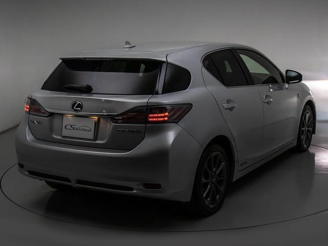 ＣＴ ＣＴ２００ｈ　Ｆスポーツ　（整備点検記録簿１４枚）（スピンドルエアロ）（シートヒーター）（ＬＥＤヘッドライト）（オートクルーズコントロール）（ＨＤＤマルチナビ）（カラーバックモニター）（フルセグＴＶ）（Ｂｌｕｅｔｏｏｔｈ）（20枚目）